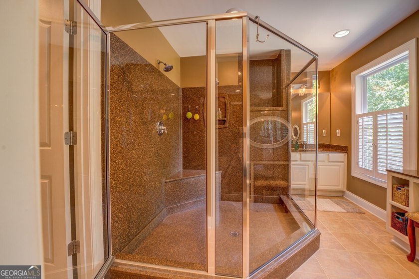New Price on Custom Elevated Lakefront Home with Carriage House - photo 19