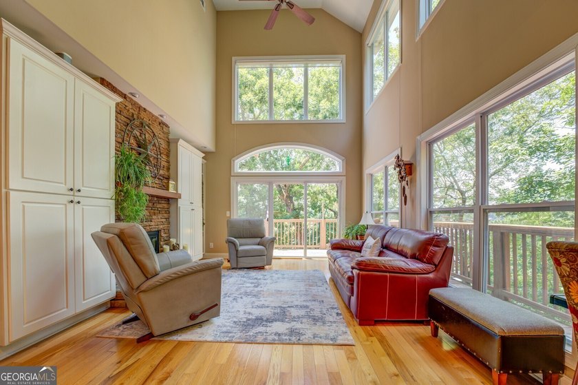 New Price on Custom Elevated Lakefront Home with Carriage House - photo 28