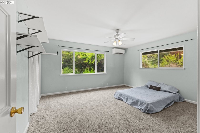 Experience the best of country living in this custom-built, 2 - photo 21