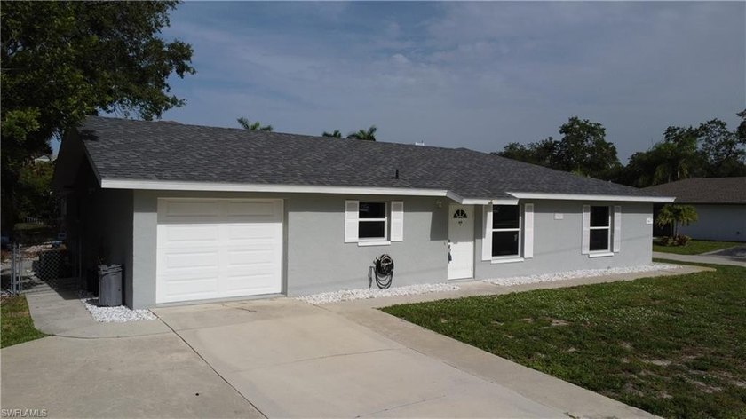 Investor Special in Bonita Springs - Prime Opportunity with - photo 12