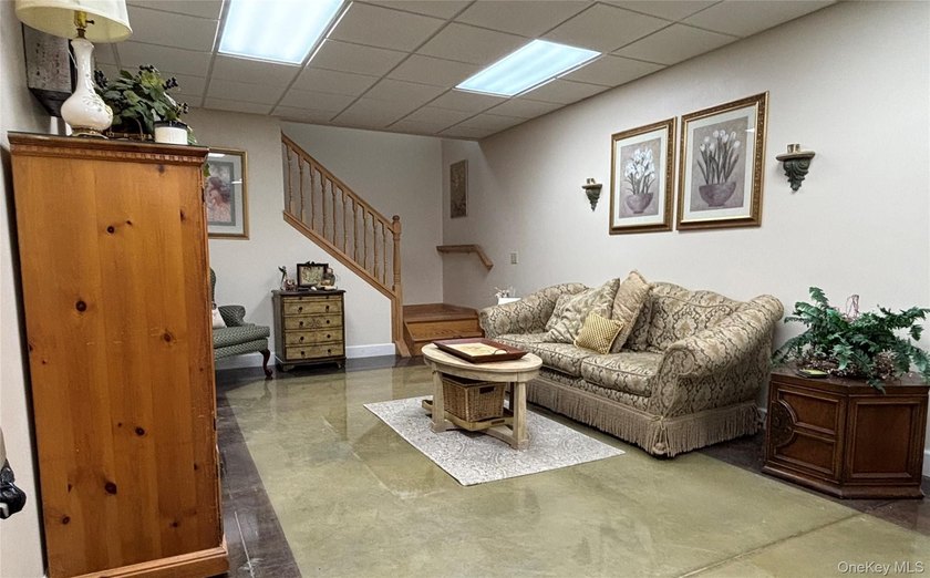 A truly exceptional and one-of-a-kind property, this former - photo 16