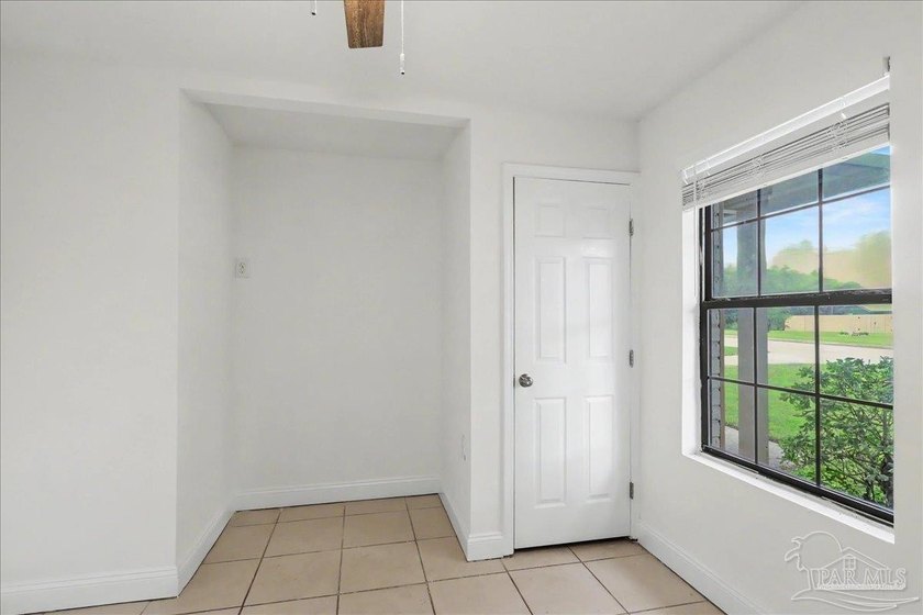Welcome to this beautifully updated 3-bedroom, 2-bath brick home - photo 15