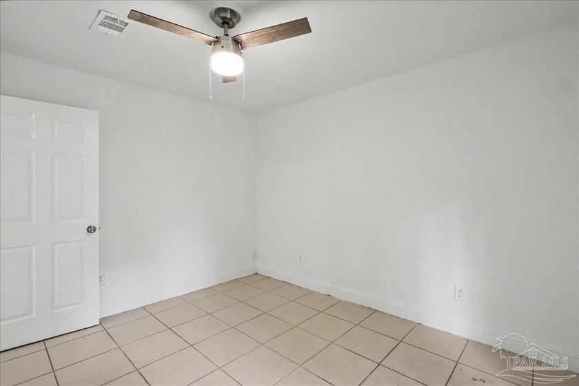 Welcome to this beautifully updated 3-bedroom, 2-bath brick home - photo 17