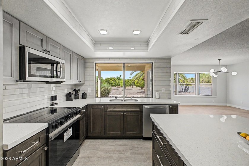 Welcome to this beautiful fully updated 2 bedroom 1 3/4 bath - photo 23