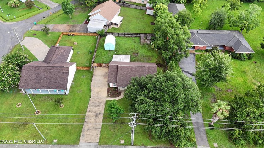 Welcome Home! This home is located in the heart of Waveland - photo 23