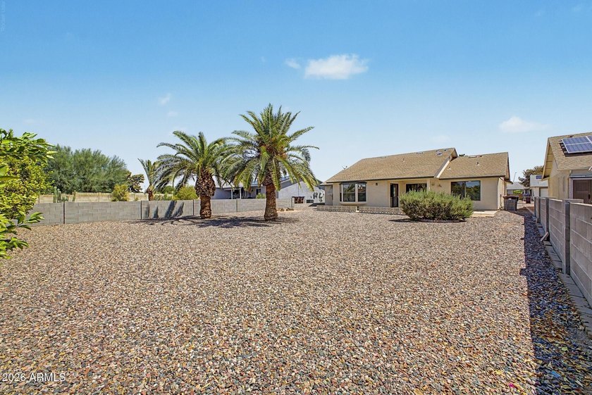 Welcome to this beautiful fully updated 2 bedroom 1 3/4 bath - photo 36