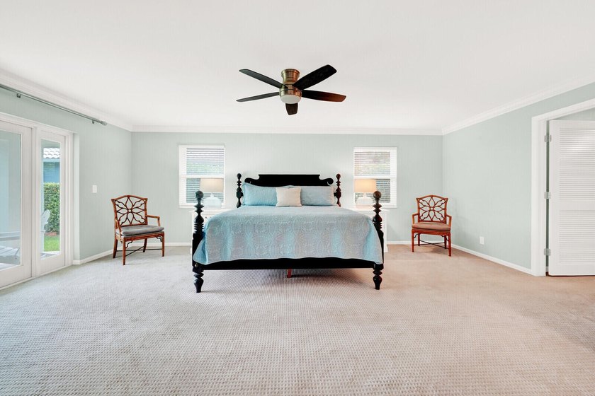 Welcome to this beautifully maintained golf course residence in - photo 16