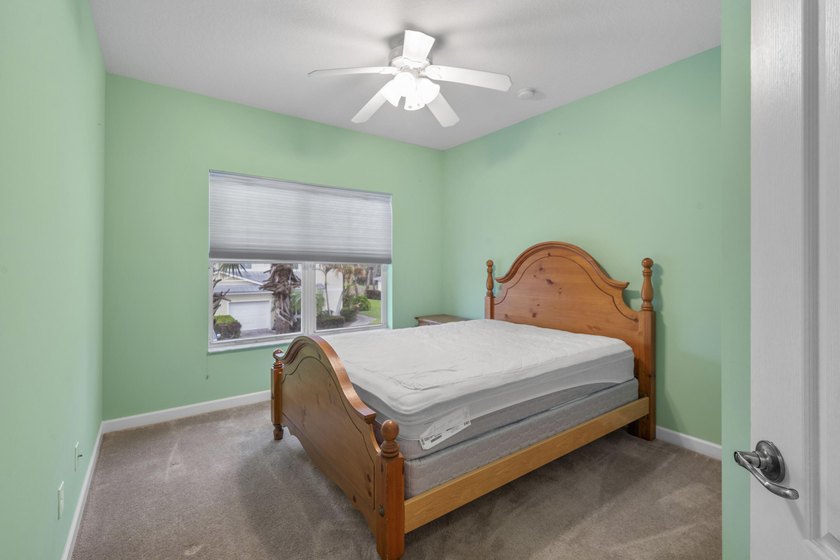 This River Oaks townhome has over 1,900 feet of living area! - photo 24