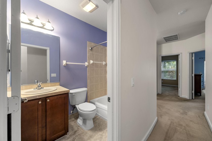 This River Oaks townhome has over 1,900 feet of living area! - photo 27