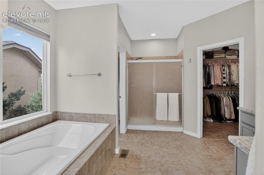 This mature 0.28-acre Pine Creek property offers a thoughtfully - photo 10
