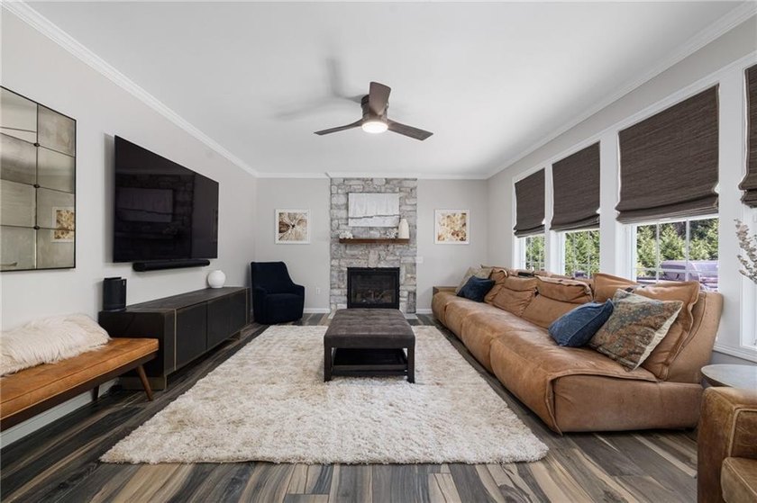 Resort-style living awaits in this beautifully updated 4 bedroom - photo 29