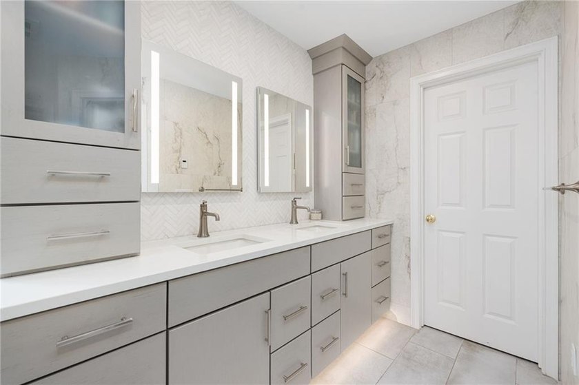Resort-style living awaits in this beautifully updated 4 bedroom - photo 41