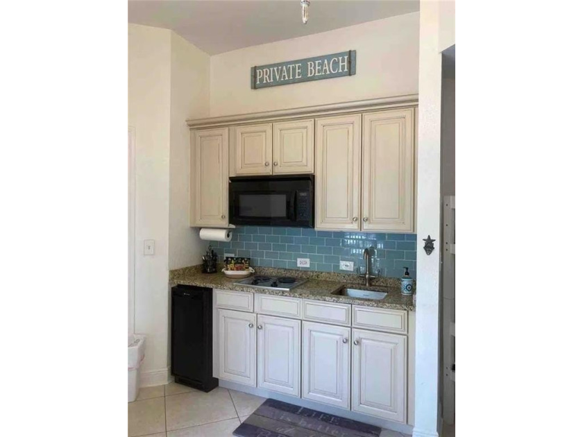 Fully furnished and ideally located, this coastal retreat offers - photo 3