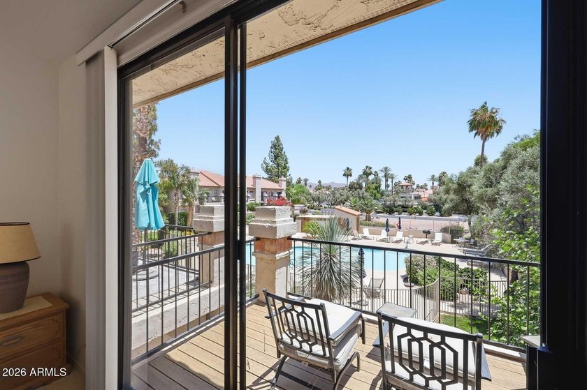 What an incredible townhome in the Racquet Club in Scottsdale - photo 25
