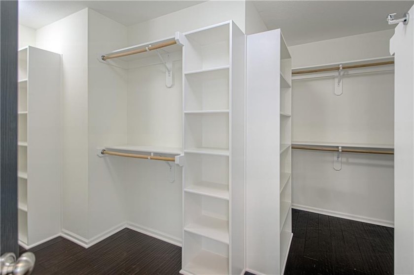 This elegantly crafted 5 bedroom, 4.5 bath home offers refined - photo 27