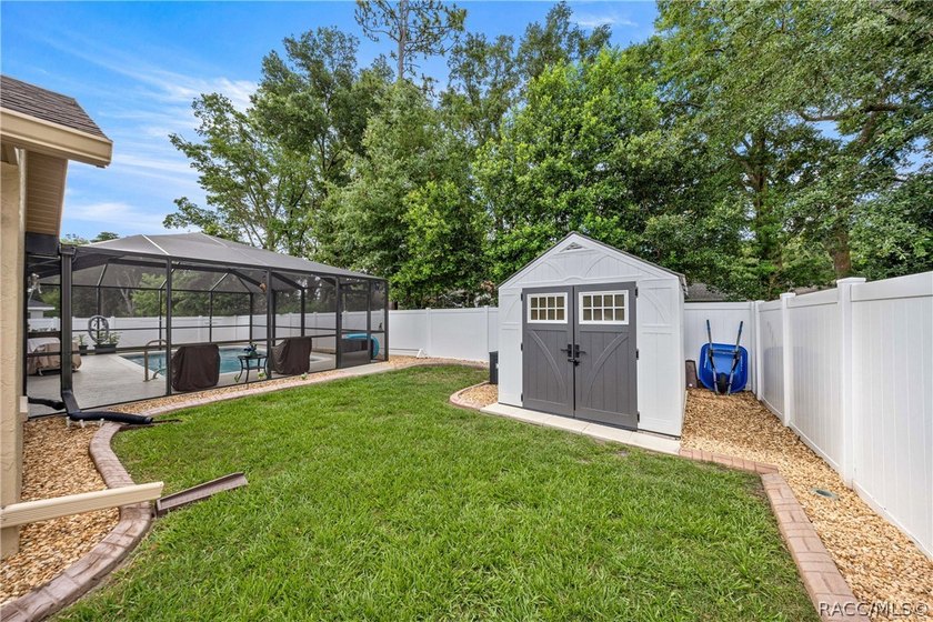 THIS HOME HAS IT ALL! Beautiful custom-built pool home in - photo 27