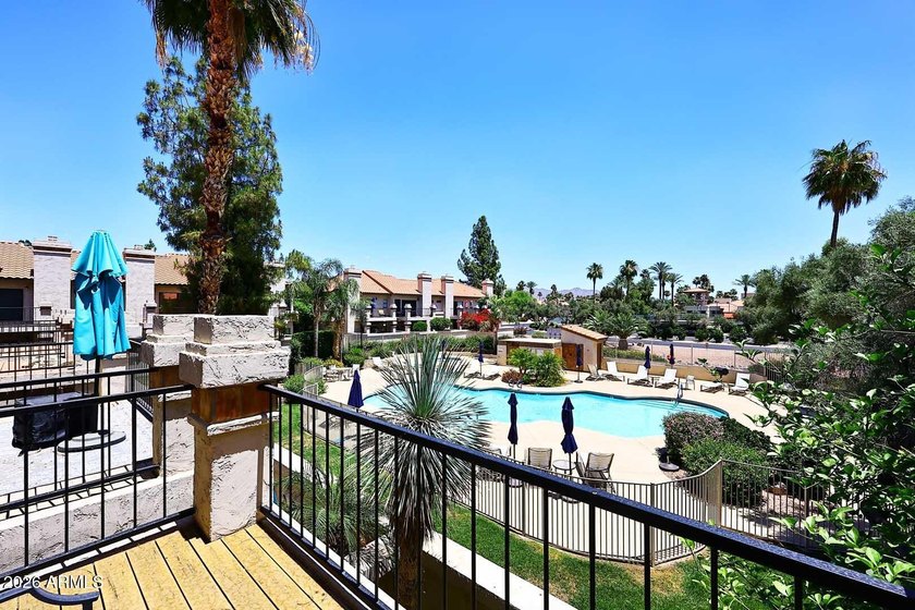 What an incredible townhome in the Racquet Club in Scottsdale - photo 31