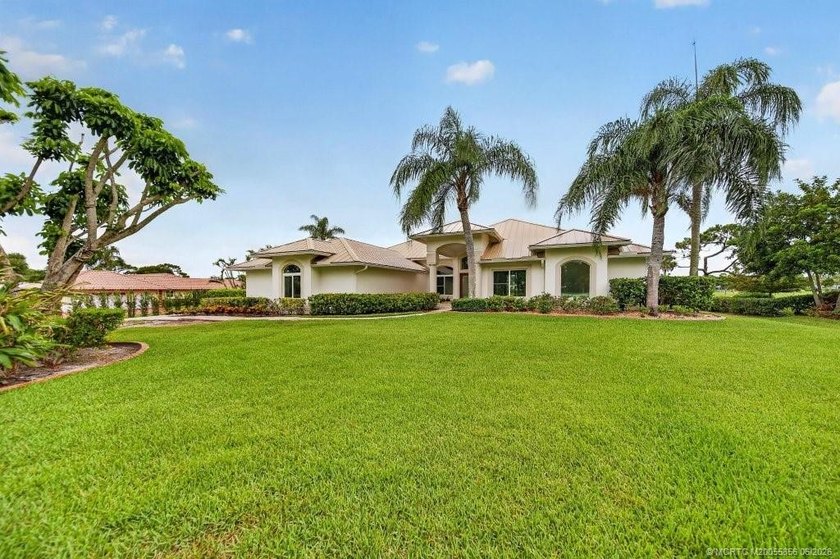 THE MOST COMPREHENSIVELY RENOVATED HOME IN PALM CITY - photo 31