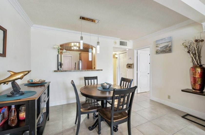 Welcome to this spacious one-bedroom, one-and-a-half-bath - photo 19