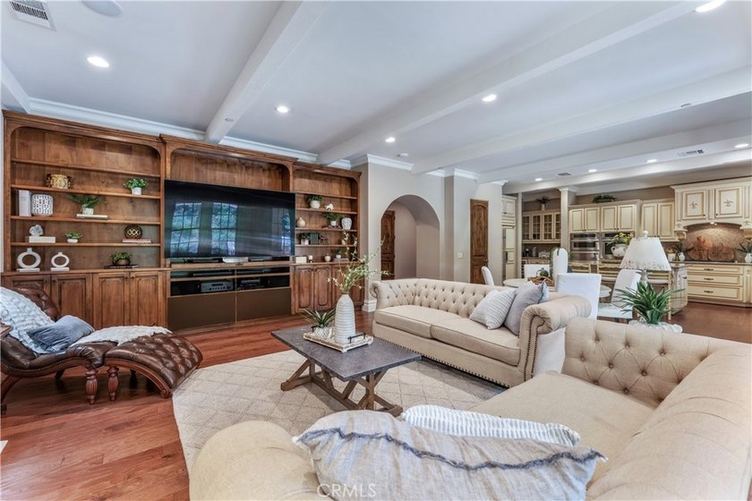 Welcome to 22121 Lynx Court, a custom-built single-story estate - photo 10
