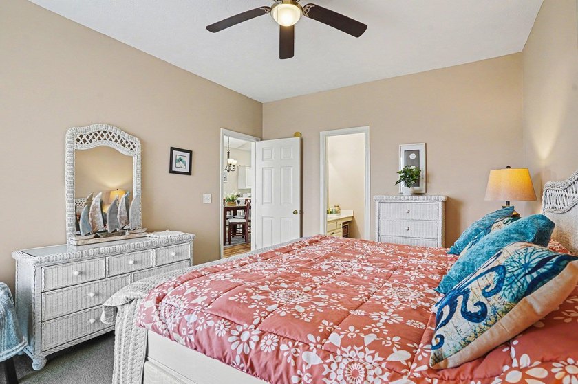 Enjoy comfortable coastal living in this charming two-bedroom - photo 13