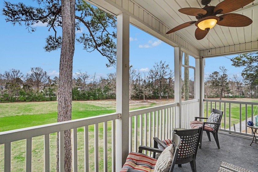 Enjoy comfortable coastal living in this charming two-bedroom - photo 22