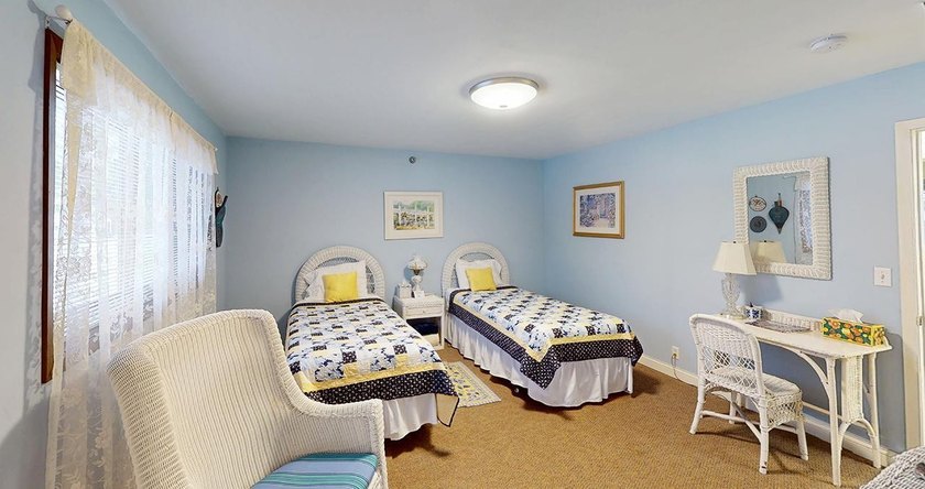 OPEN HOUSE: Click link for 3D Virtual Tour. Retreat To Renowned - photo 28