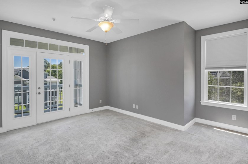 Amazing luxury condo perfectly located in the highly desirable - photo 46