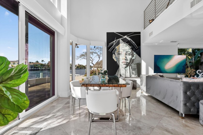 Boater's Paradise...Sophisticated Townhouse with breathtaking - photo 12
