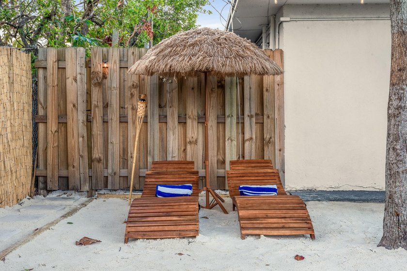INCREDIBLE INVESTMENT PROPERTY. Approved to Build 5 townhomes of - photo 20