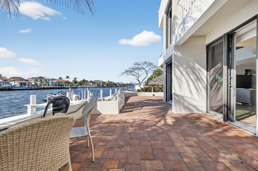 Boater's Paradise...Sophisticated Townhouse with breathtaking - photo 28