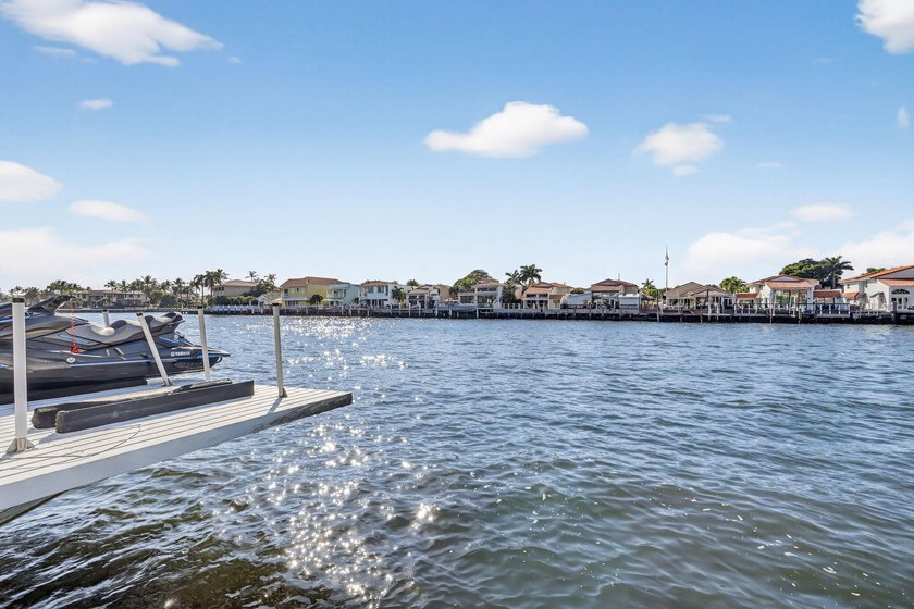 Boater's Paradise...Sophisticated Townhouse with breathtaking - photo 39