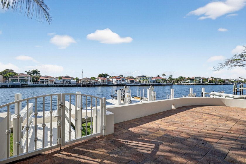 Boater's Paradise...Sophisticated Townhouse with breathtaking - photo 41