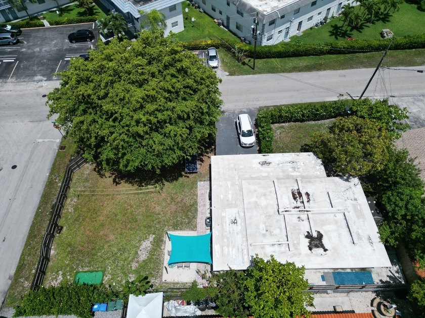 INCREDIBLE INVESTMENT PROPERTY. Approved to Build 5 townhomes of - photo 47