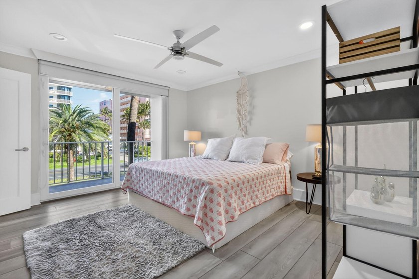 Boater's Paradise...Sophisticated Townhouse with breathtaking - photo 49