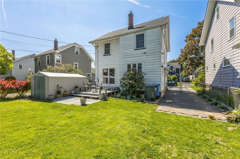 North Winton Village Charmer! Welcome to 170 Dalkeith Rd, where - photo 25