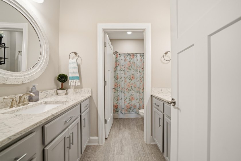 Welcome to this beautiful 4-bedroom, 2 bath home located in the - photo 25