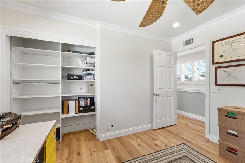 You found it! Open floor pan, new modern updates, main floor - photo 28