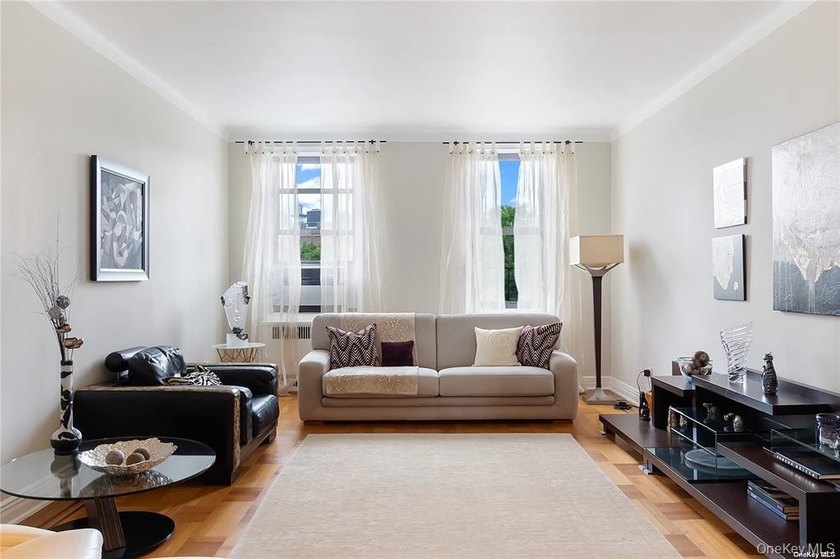 SIZE MATTER One of a kind 1100 square feet coop apartment for - photo 15