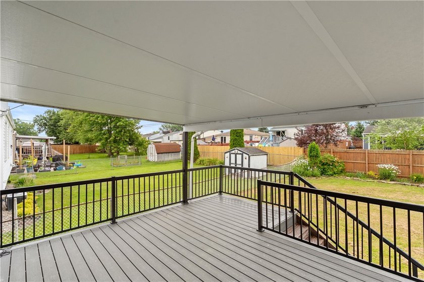 Welcome to 47 W Toulon Drive! This move-in ready 3-bedroom - photo 44