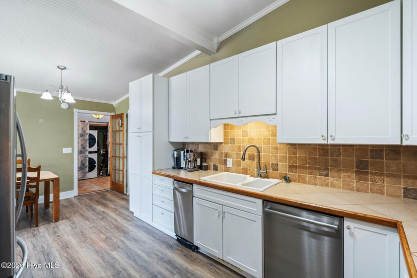 INVESTORS LOOK HERE FIRST for this all-in-one Home, Rental, and - photo 22