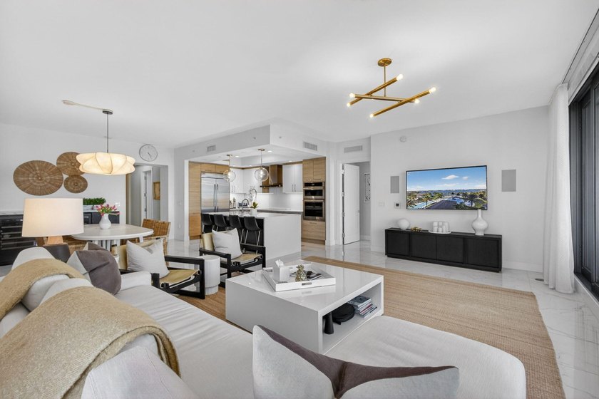 Experience resorty style waterfront living in the most sought - photo 24