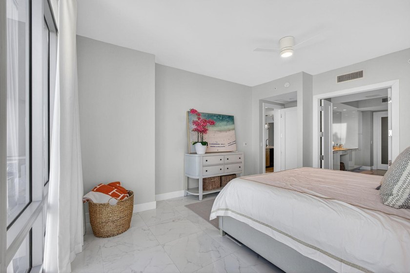 Experience resorty style waterfront living in the most sought - photo 35