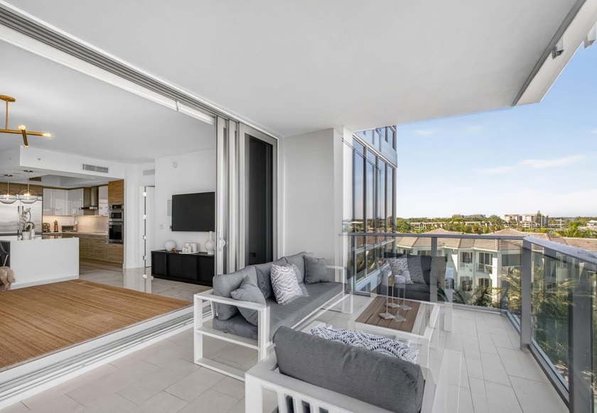 Experience resorty style waterfront living in the most sought - photo 42