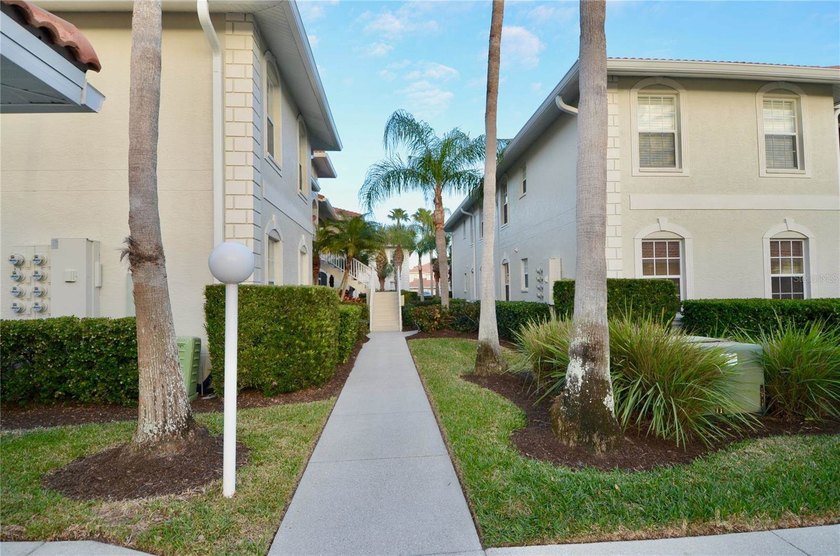 Under contract-accepting backup offers. Virtually Staged - photo 30