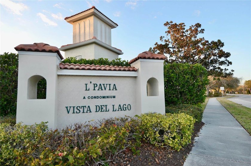 Under contract-accepting backup offers. Virtually Staged - photo 33