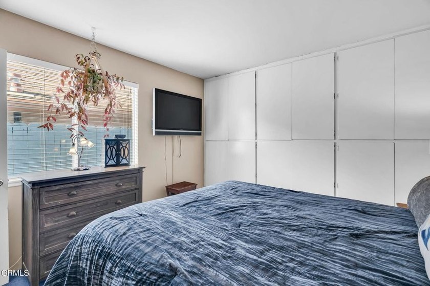 Okay, this is great deal now. You get a 2 BD,2 BA,1584 sq. ft - photo 17