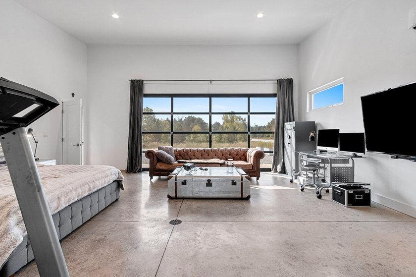 Quality, modern, energy efficient home with rock wall and foam - photo 27