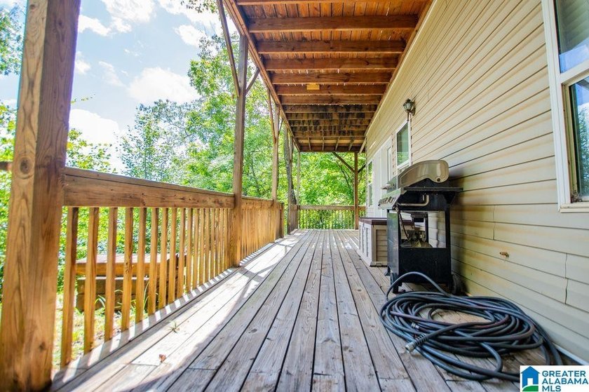 This is a great lake home with a roof top deck the has awesome - photo 39