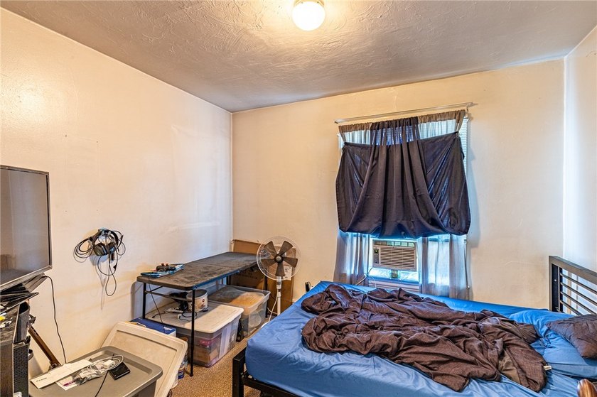 Another Rockin' Rochester Property! This 3/3 side by side duplex - photo 41